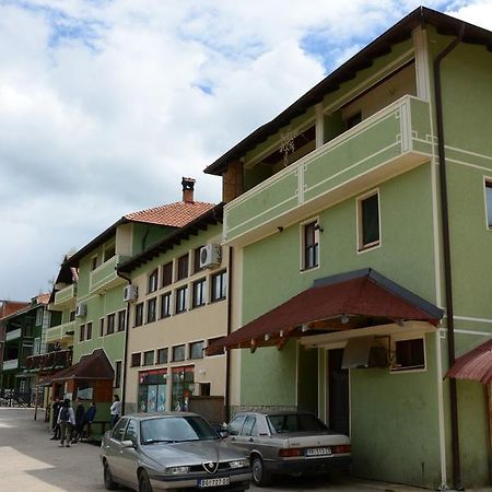 Bed and Breakfast Mm Narcis Власина-Рид Экстерьер фото