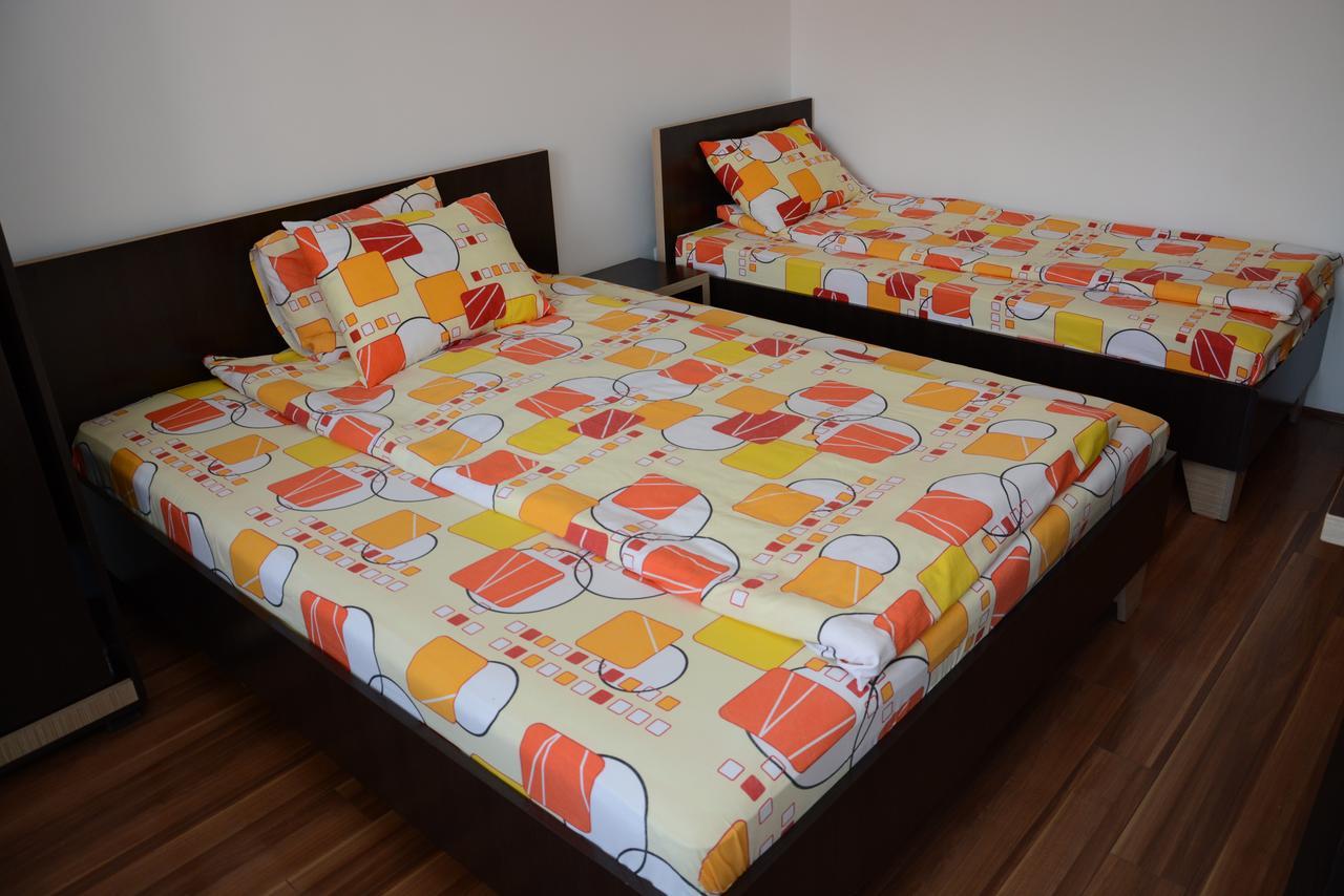 Bed and Breakfast Mm Narcis Власина-Рид Экстерьер фото