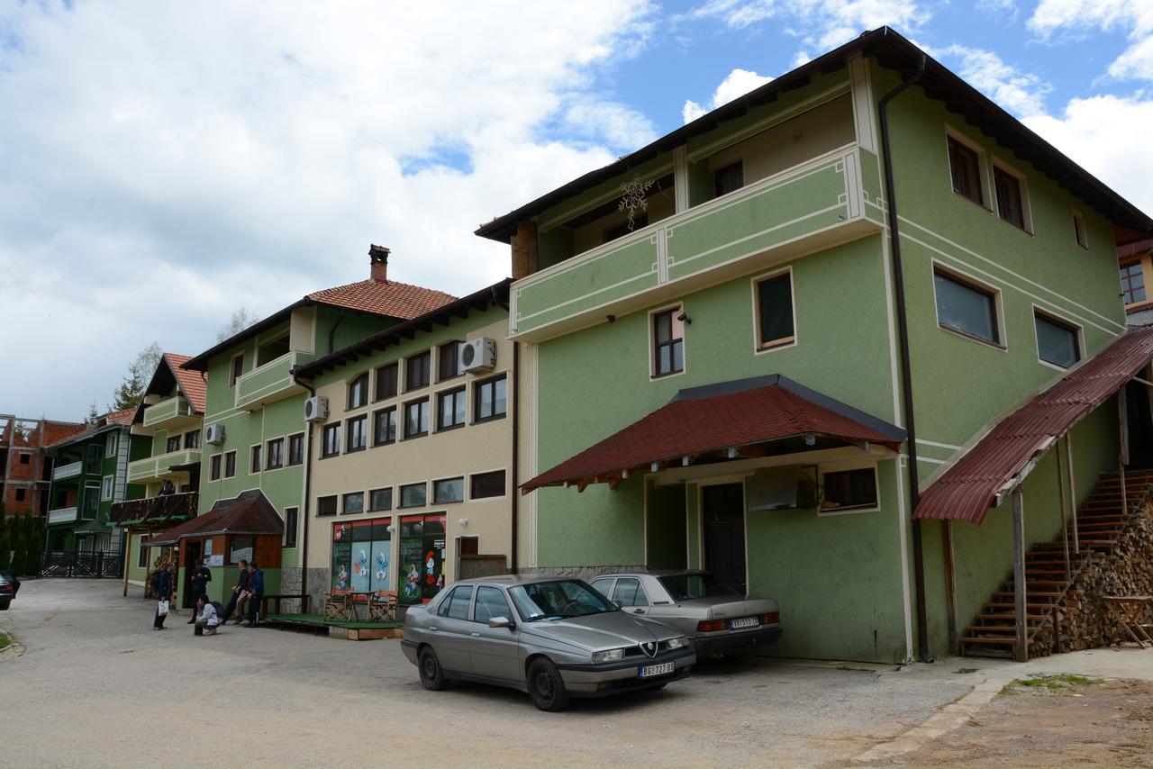 Bed and Breakfast Mm Narcis Власина-Рид Экстерьер фото