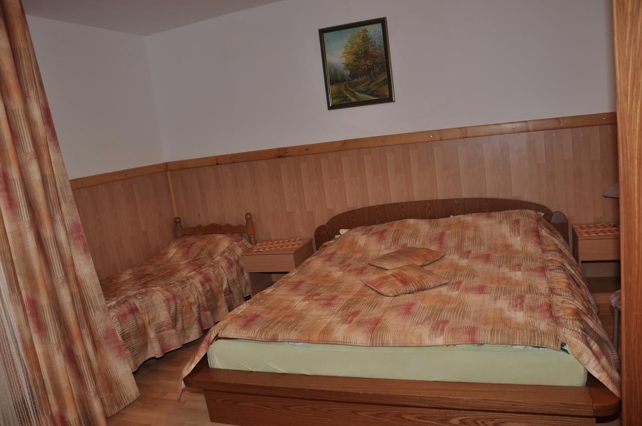 Bed and Breakfast Mm Narcis Власина-Рид Экстерьер фото