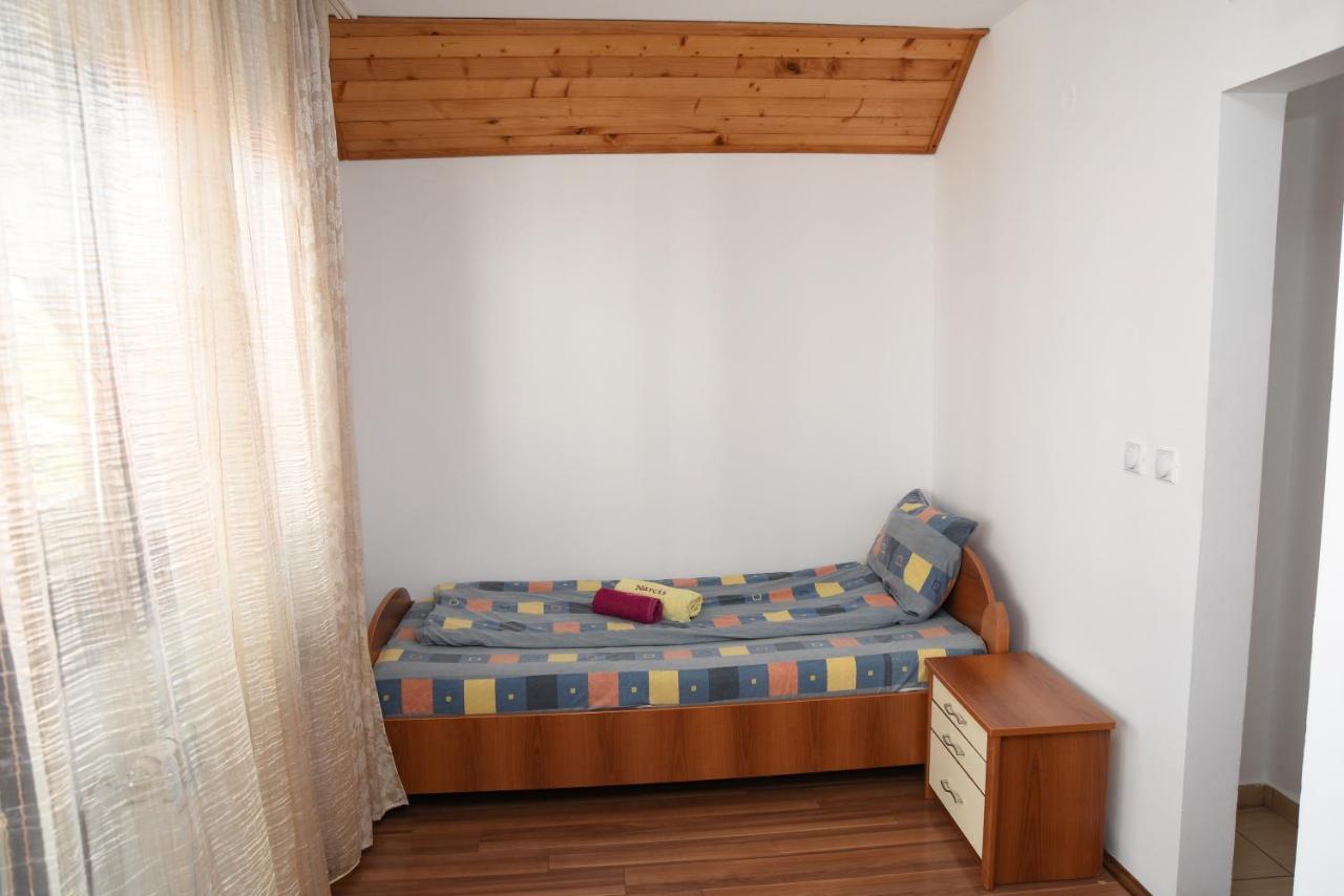 Bed and Breakfast Mm Narcis Власина-Рид Экстерьер фото