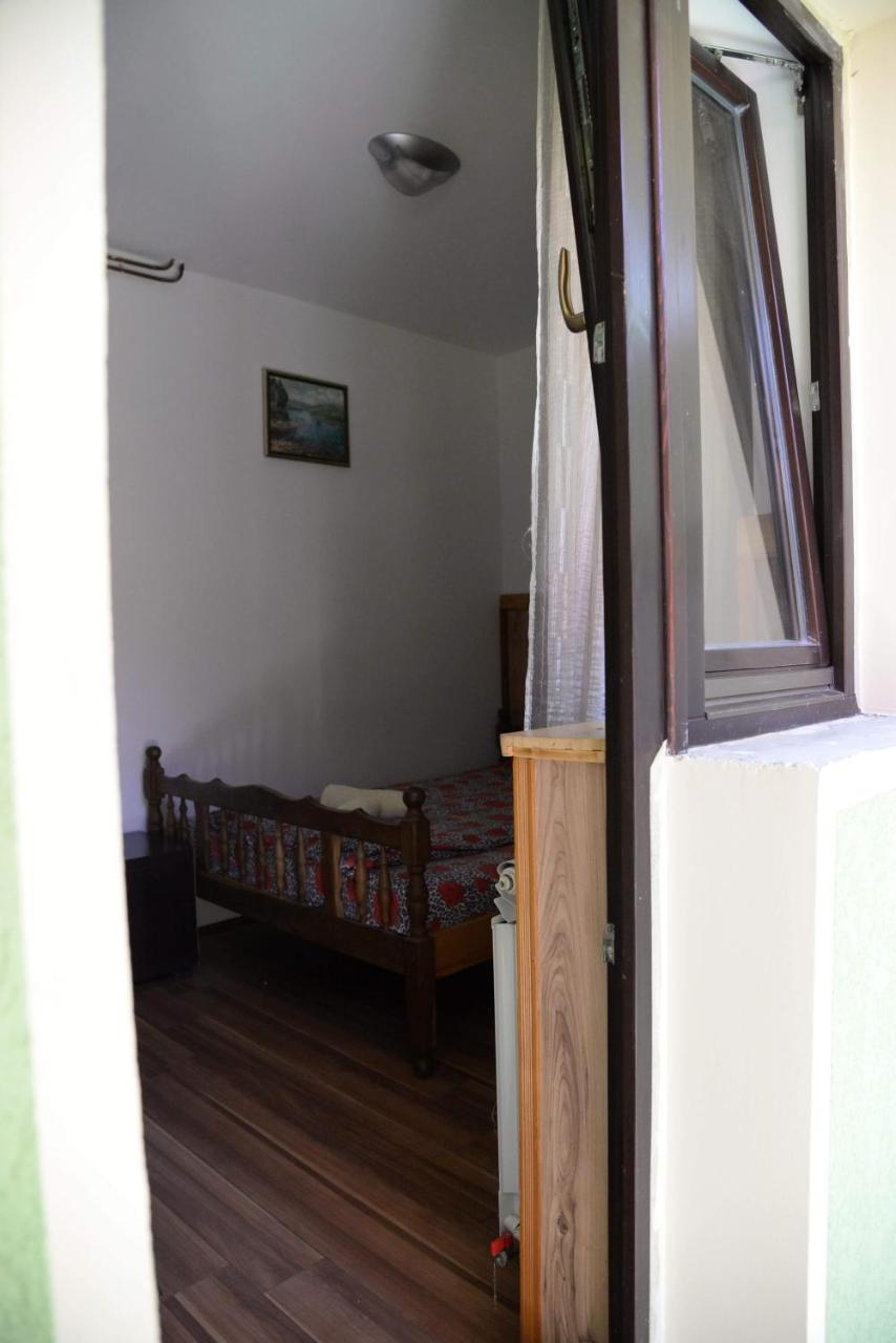 Bed and Breakfast Mm Narcis Власина-Рид Экстерьер фото